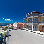 Lejlighed Dea 3 Spacious Lower-level Crikvenica