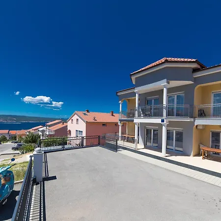 Apartman Dea 3 Spacious Lower-level Crikvenica