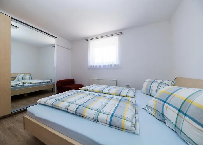 Apartament Dea 3 Spacious Lower-level